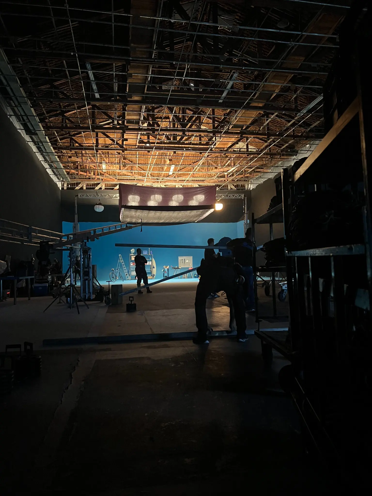 Sierra Production backstage, photo 11
